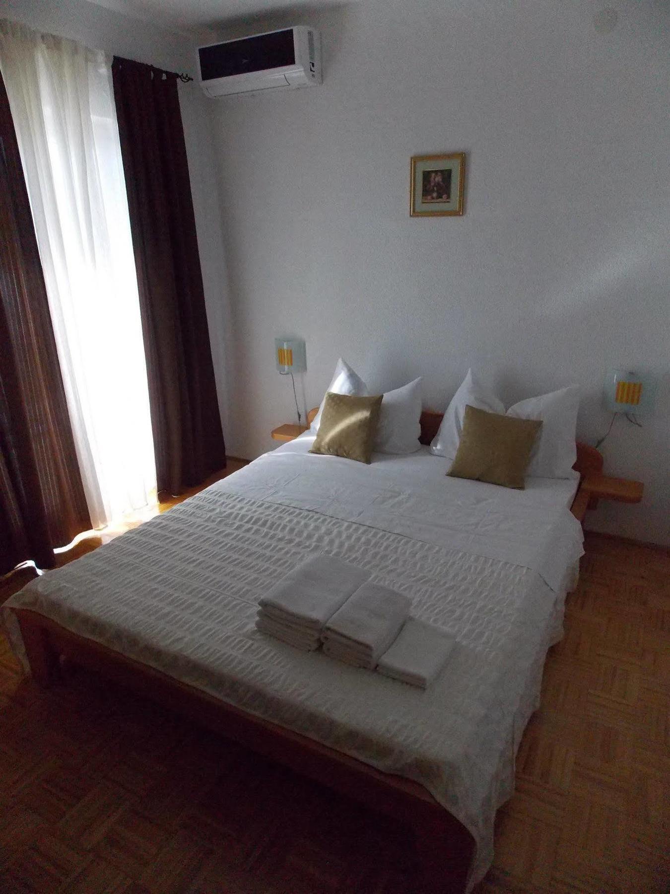 Bandalo Apartment *